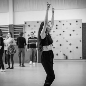 about saturday workshop time!!!.in collaboration with @forromagdeburg .@melanie.photos.de ...#magdeburgedition #event #germany #forró #forrógermany #socialdance #braziliandance #brasil #dance #culture #festiv (4)